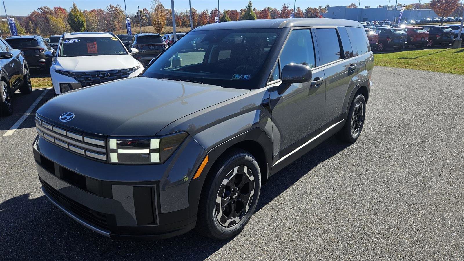 New 2026 Hyundai Santa Fe SE image 3