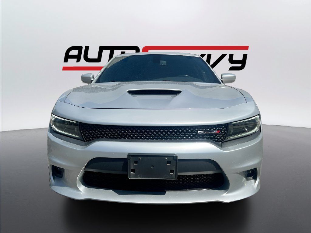 Used 2022 Dodge Charger R/T RWD image 2