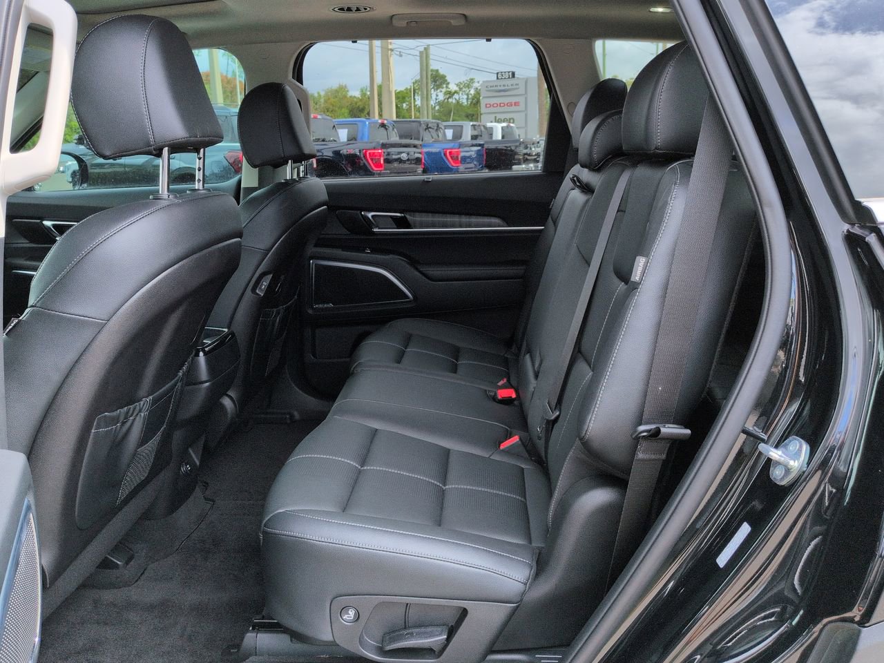 Used 2025 Kia Telluride SX image 14