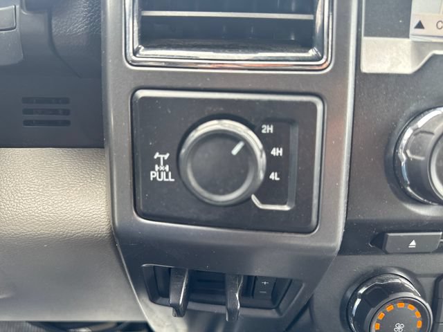 Used 2018 Ford F250 XLT w/ XLT Premium Package AWD/4WD image 36