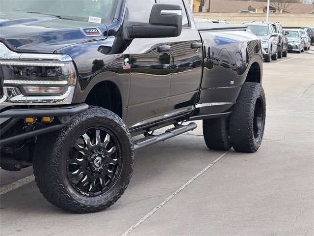 Used 2024 RAM 3500 Tradesman w/ Chrome Appearance Group image 3