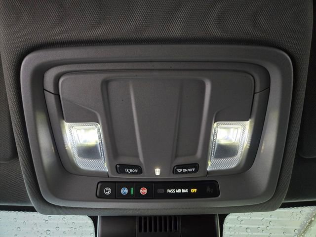 Used 2025 Chevrolet Silverado 1500 LT image 22