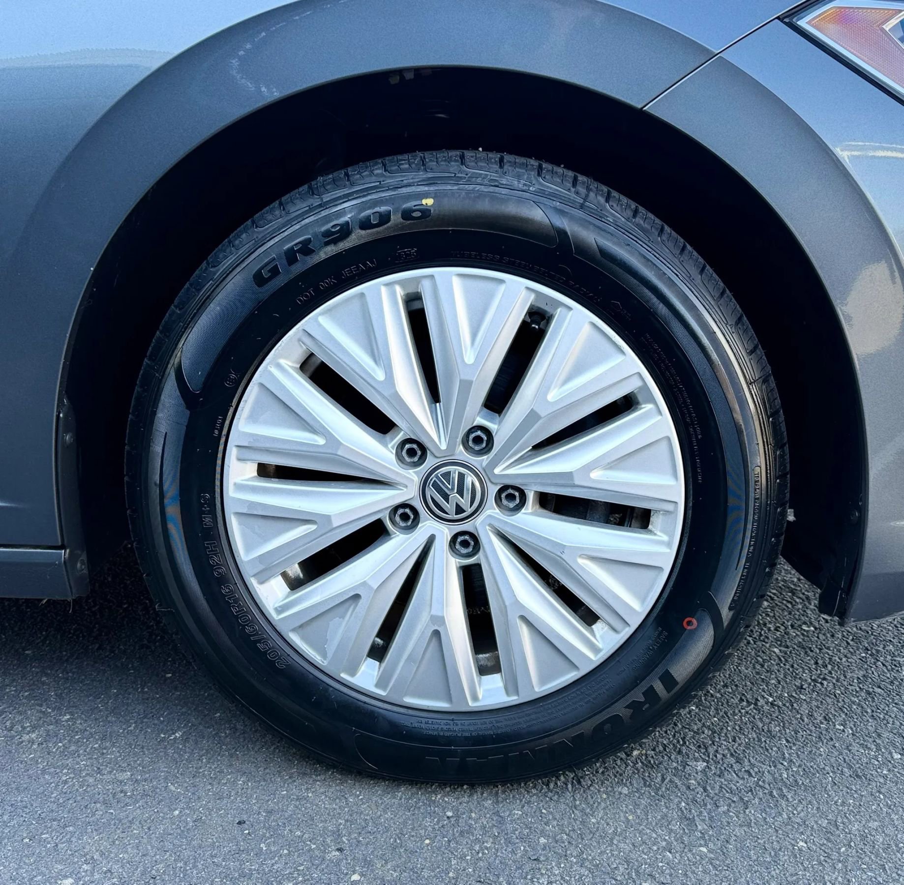 Used 2019 Volkswagen Jetta S w/ Driver Assistance Package FWD image 49