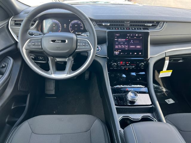 New 2026 Jeep Grand Cherokee Laredo X AWD/4WD image 3