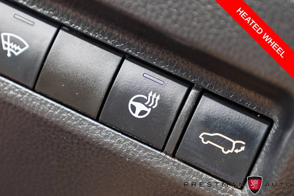 Used 2022 Toyota RAV4 XLE w/ Convenience Package AWD/4WD image 5