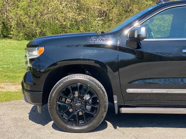 Certified 2026 Chevrolet Silverado 1500 High Country w/ Technology Package image 10