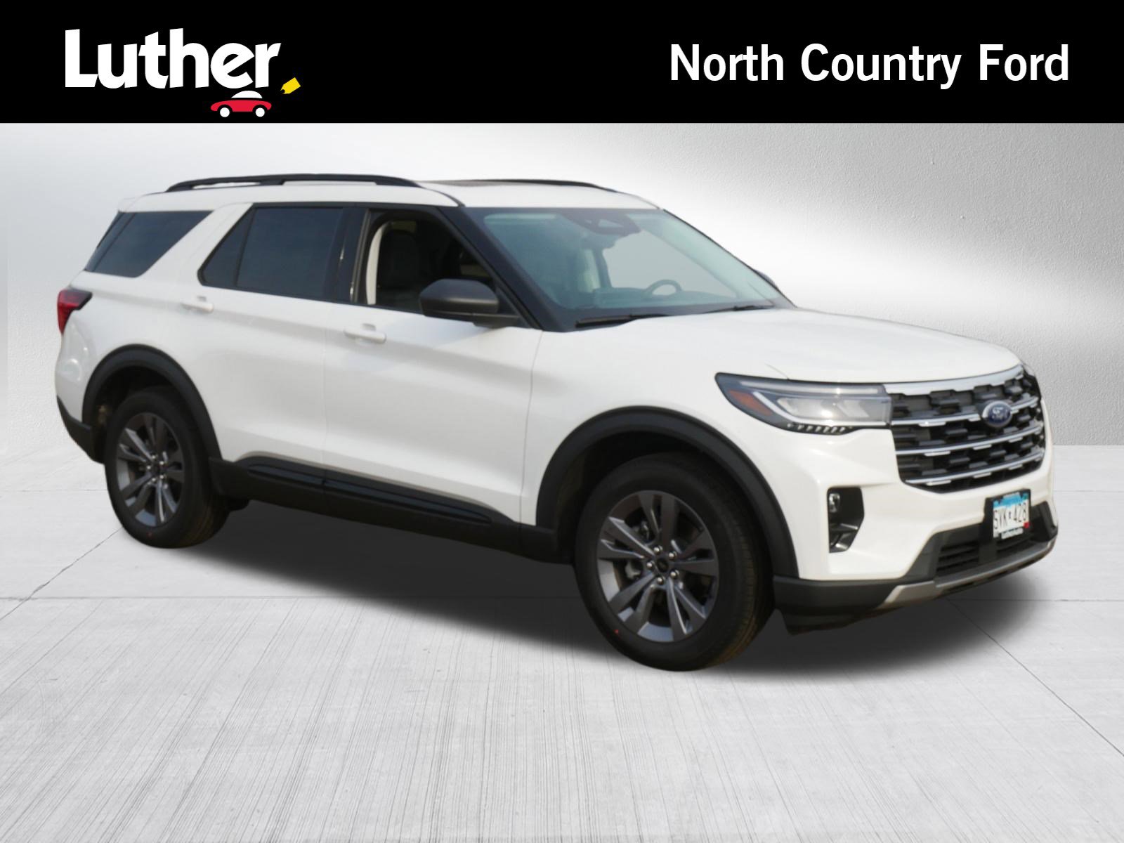 Used 2026 Ford Explorer Active w/ Active Comfort Package image 1