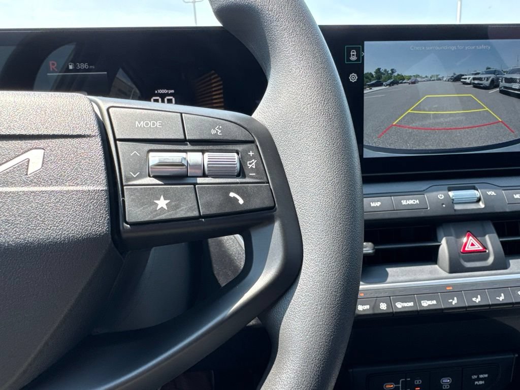 New 2026 Kia K4 FWD image 17