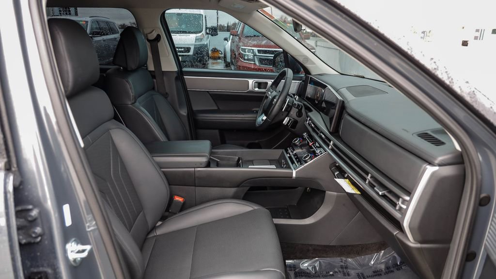 Used 2026 Hyundai Santa Fe SEL FWD image 20