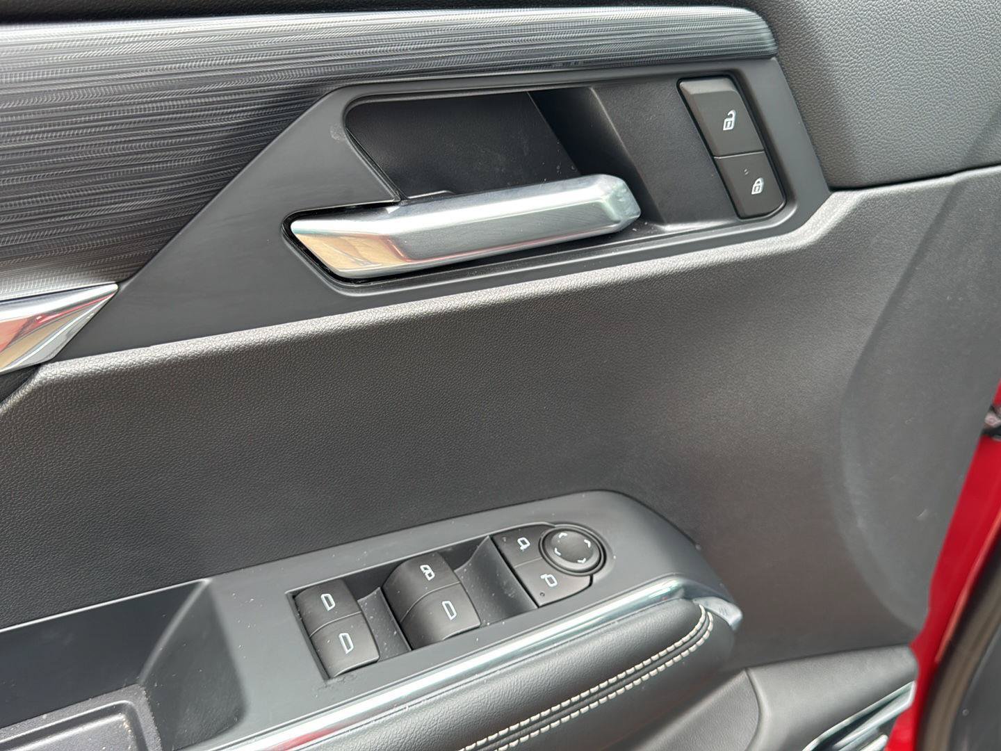 New 2026 GMC Acadia Elevation FWD image 13