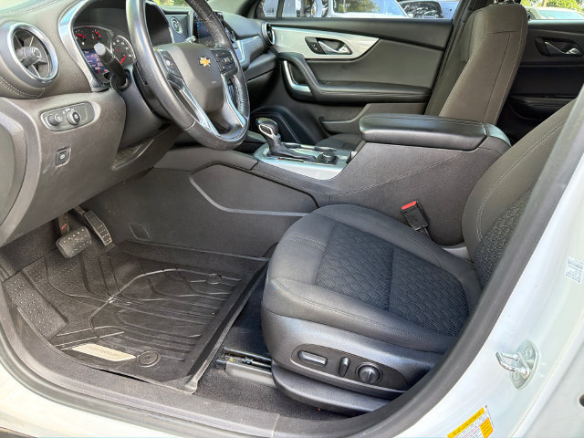 Used 2020 Chevrolet Blazer LT FWD image 9