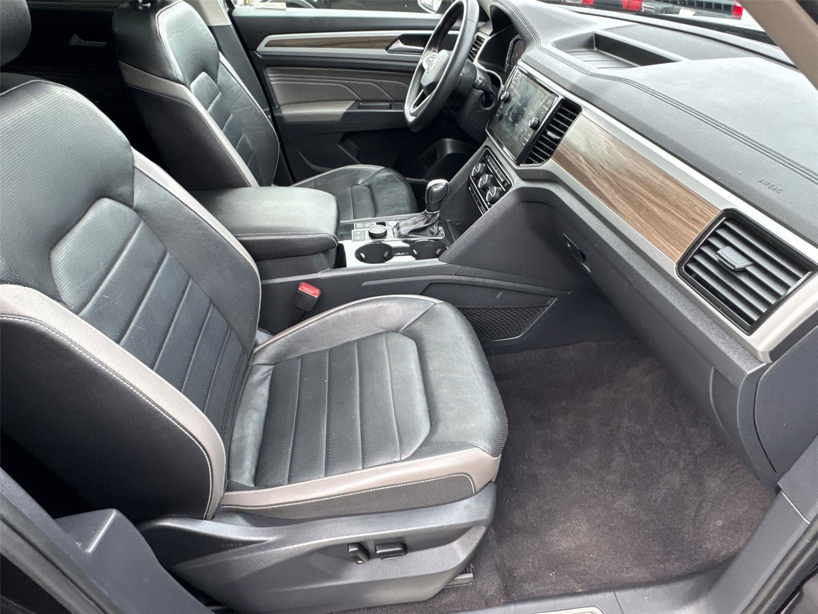 Used 2021 Volkswagen Atlas SEL Premium AWD/4WD image 17
