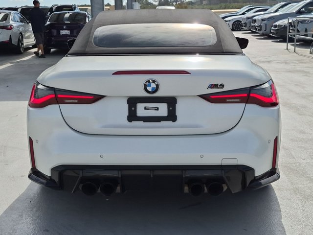 Used 2022 BMW M4 xDrive Competition w/ M Carbon Exterior Package AWD/4WD image 6