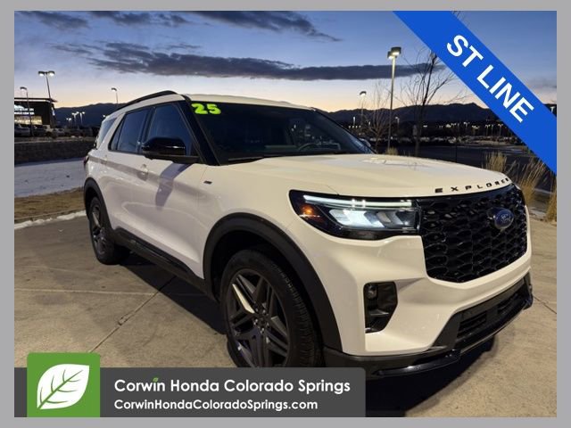 Used 2025 Ford Explorer ST-Line w/ ST-Line Street Pack