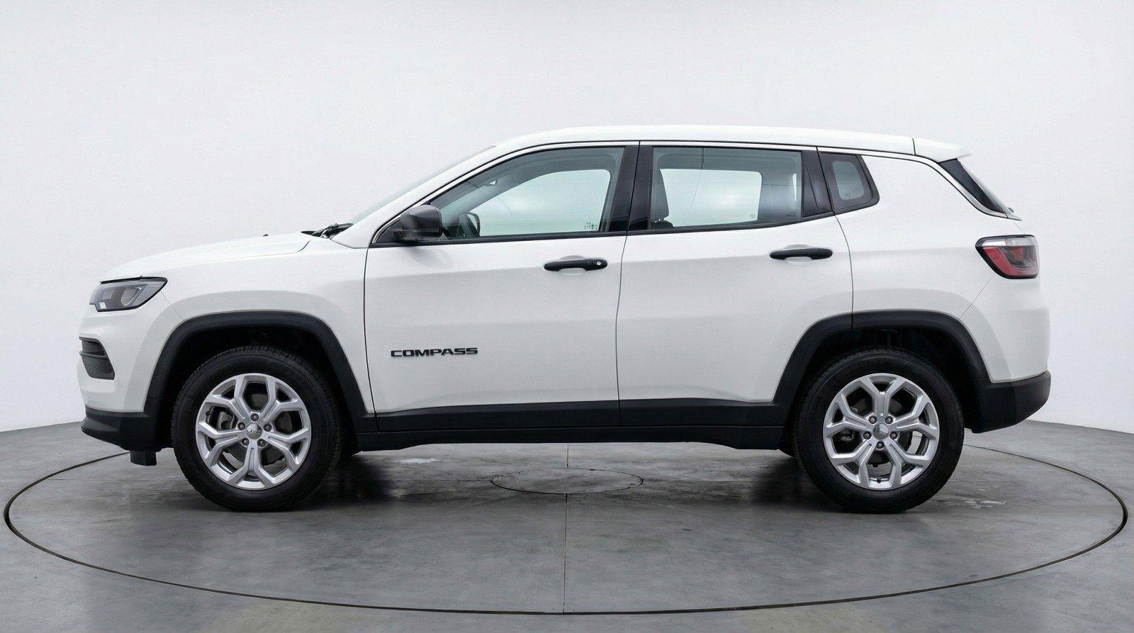 Used 2025 Jeep Compass Latitude image 5