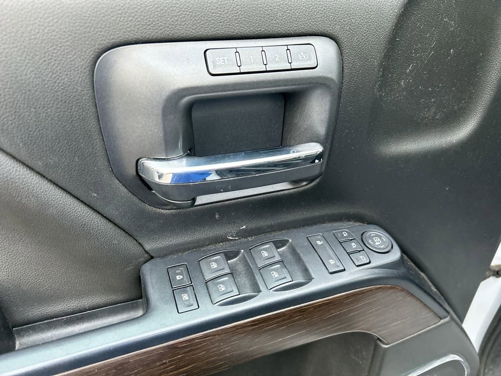 Used 2018 GMC Sierra 1500 Denali AWD/4WD image 25