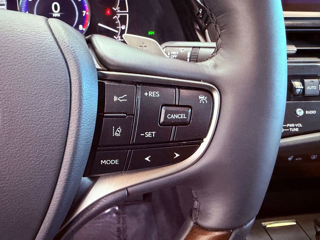 Certified 2024 Lexus ES 350 Ultra Luxury image 24