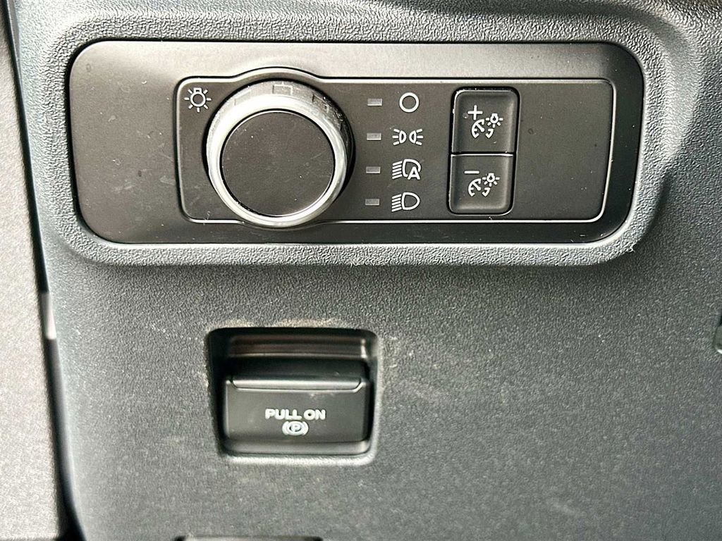 Used 2024 Ford Bronco Everglades AWD/4WD image 23