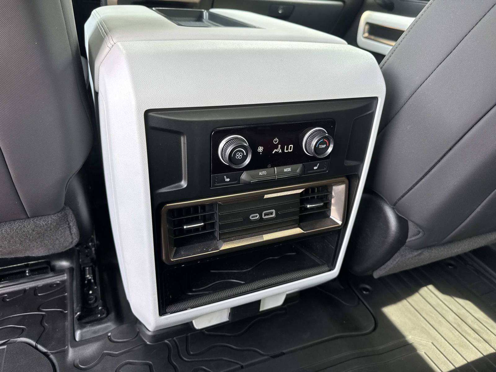 Used 2025 GMC Hummer EV 3X AWD/4WD image 17