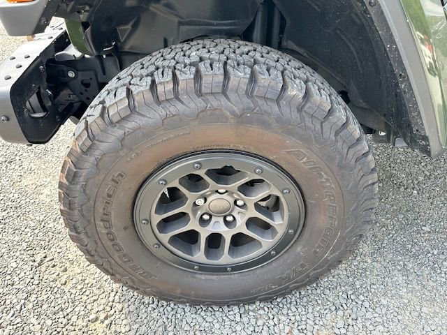 Used 2023 Jeep Wrangler Unlimited Rubicon 392 w/ Xtreme Recon 35" Tire Package AWD/4WD image 10