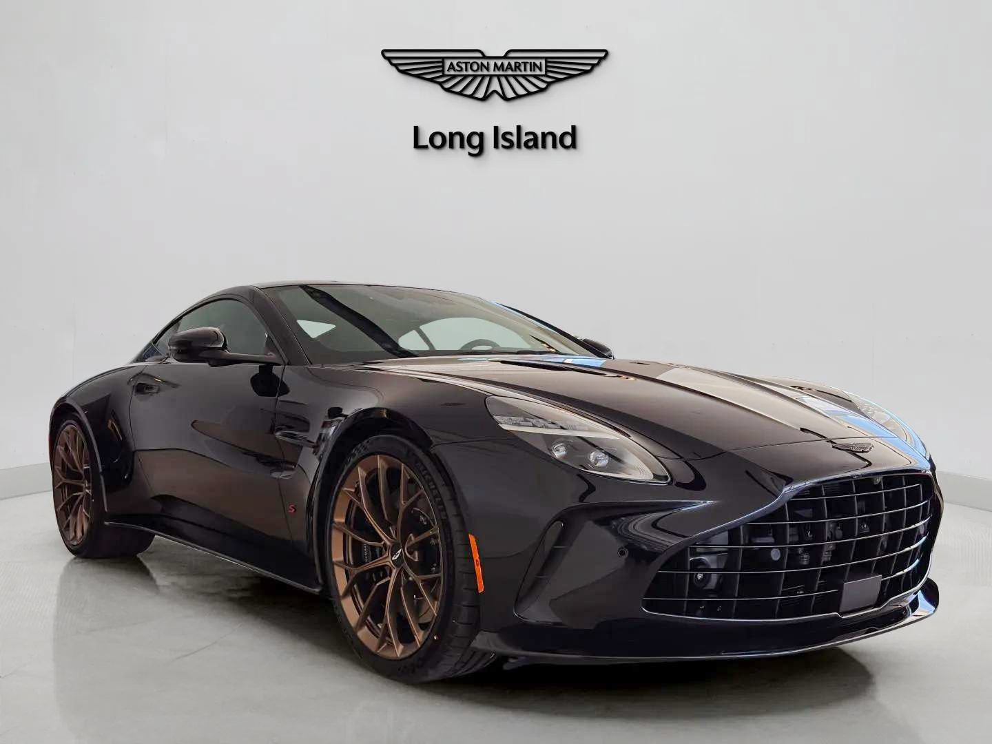 New 2026 Aston Martin V8 Vantage S RWD image 3
