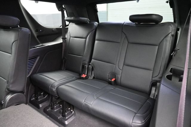 Used 2024 Chevrolet Tahoe High Country AWD/4WD image 18