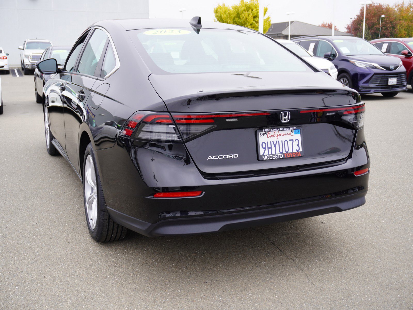 Used 2023 Honda Accord LX image 8