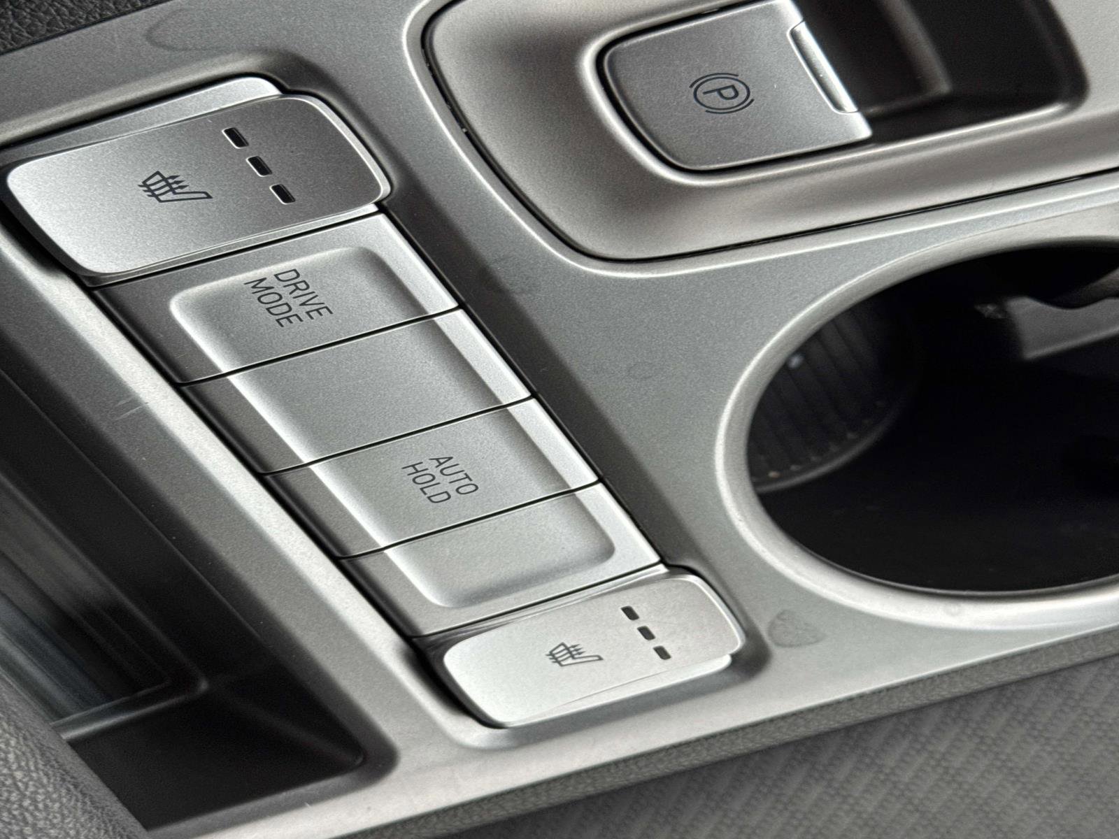 Used 2020 Hyundai Kona Limited image 21