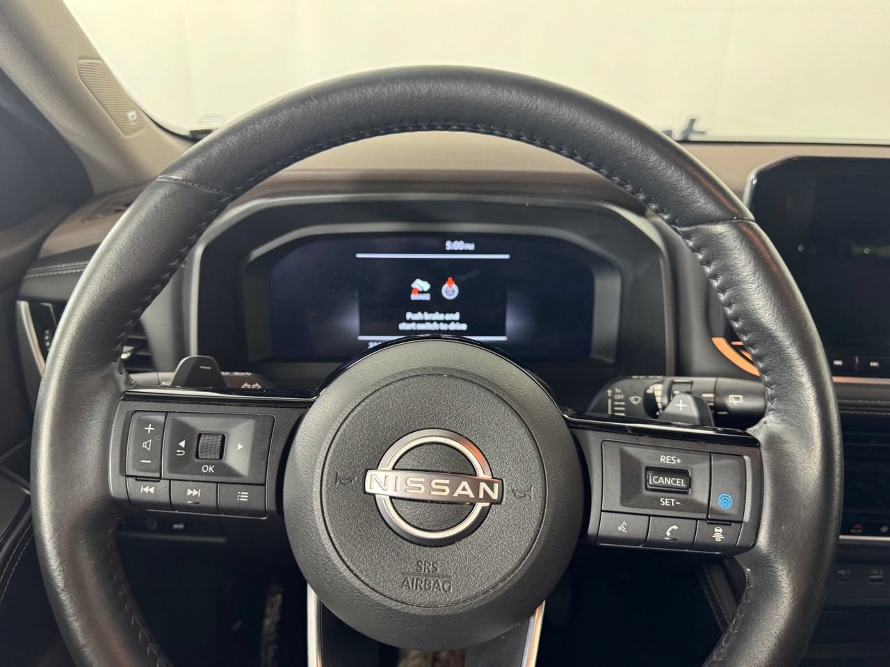 Used 2023 Nissan Rogue Platinum w/ Platinum Premium Package AWD/4WD image 28