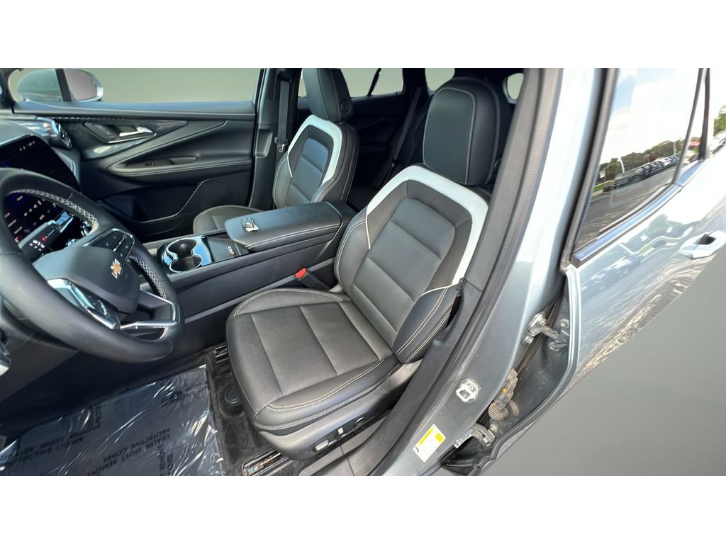 Certified 2024 Chevrolet Blazer EV LT AWD/4WD image 23
