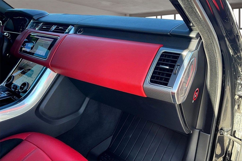Used 2018 Land Rover Range Rover Sport Supercharged image 16
