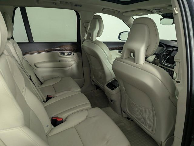 Used 2016 Volvo XC90 T6 Momentum w/ Momentum Plus Package image 28