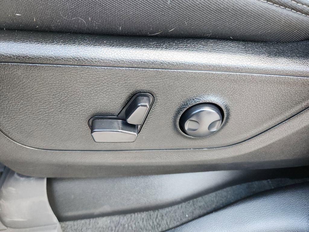 Certified 2023 RAM 1500 Big Horn image 20