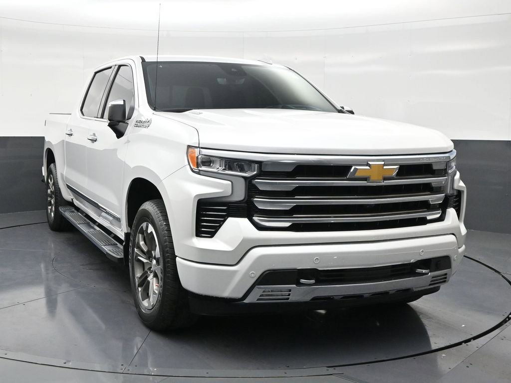 Used 2023 Chevrolet Silverado 1500 High Country w/ Technology Package RWD image 7