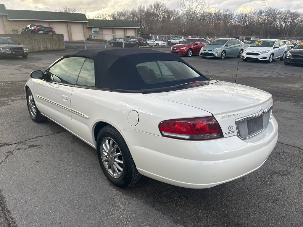 Used 2002 Chrysler Sebring Limited image 8