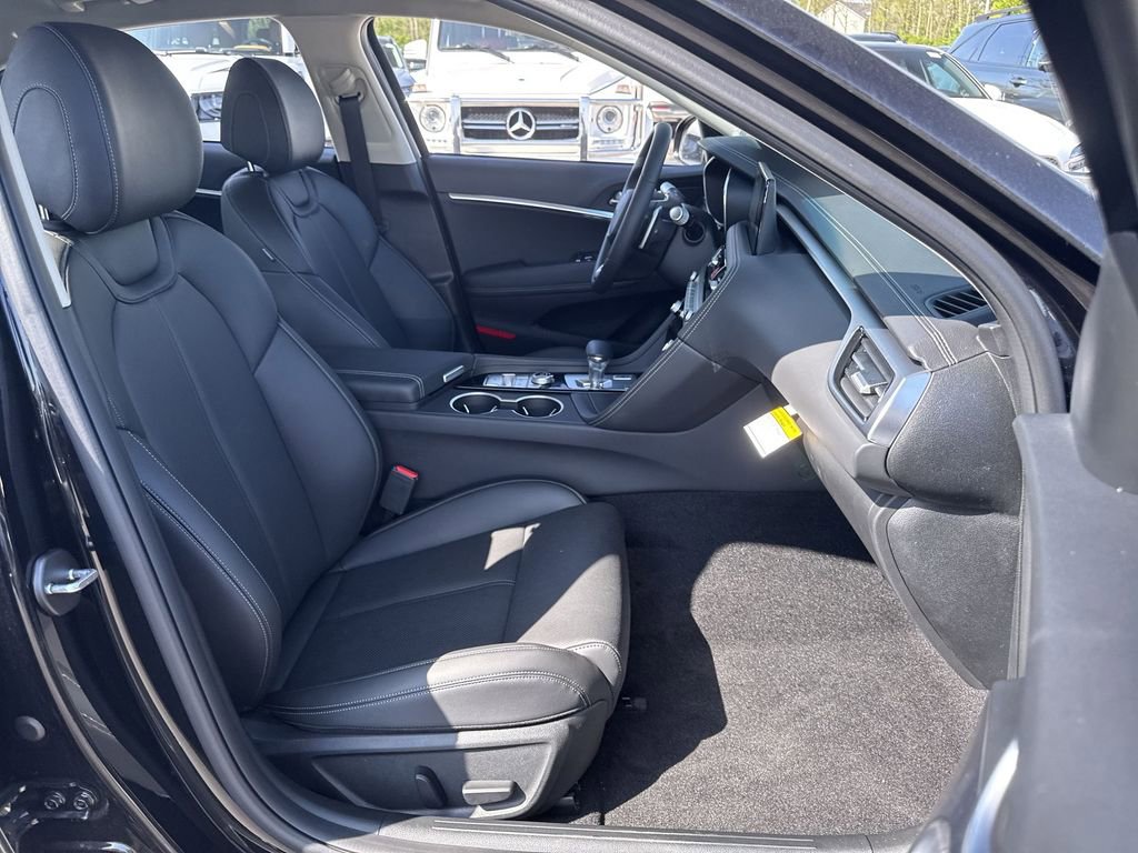 New 2025 Genesis G70 2.5T image 27