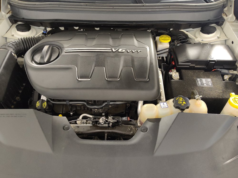Used 2019 Jeep Cherokee High Altitude AWD/4WD image 30