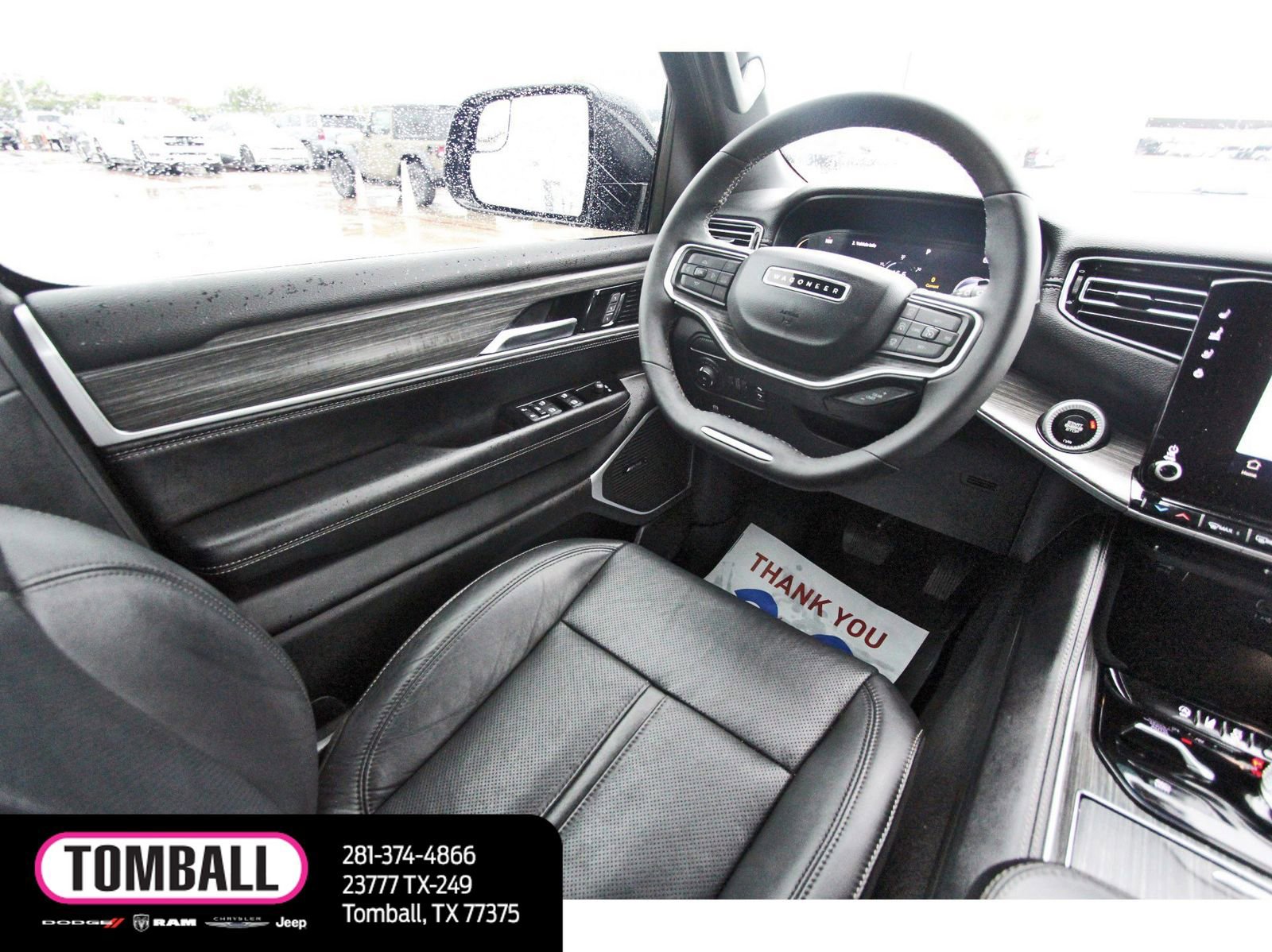 Used 2023 Jeep Wagoneer Series III w/ Preferred Equipment Group AWD/4WD image 9