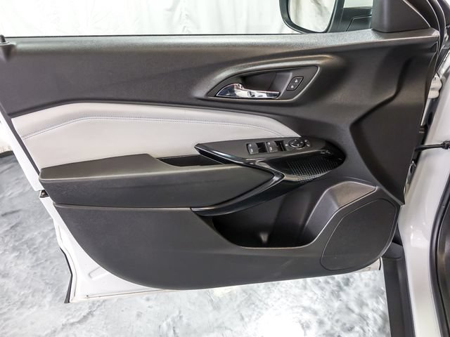 Used 2025 Chevrolet Trax LT w/ LT Convenience Package FWD image 25