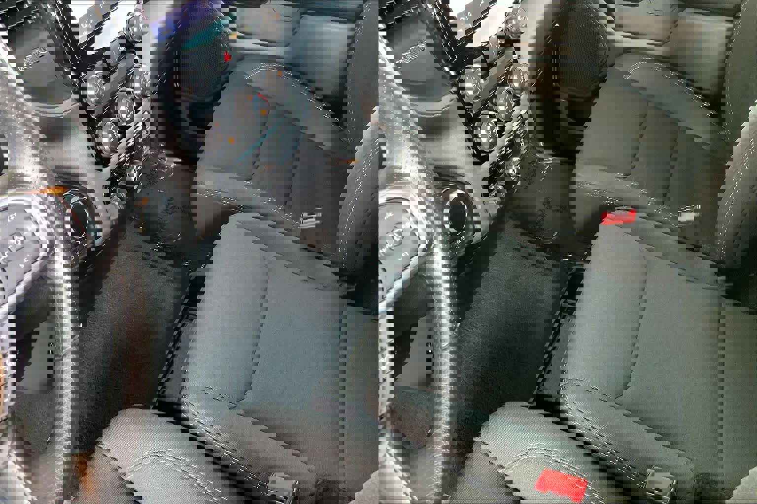 Used 2025 RAM 1500 Classic Warlock image 17