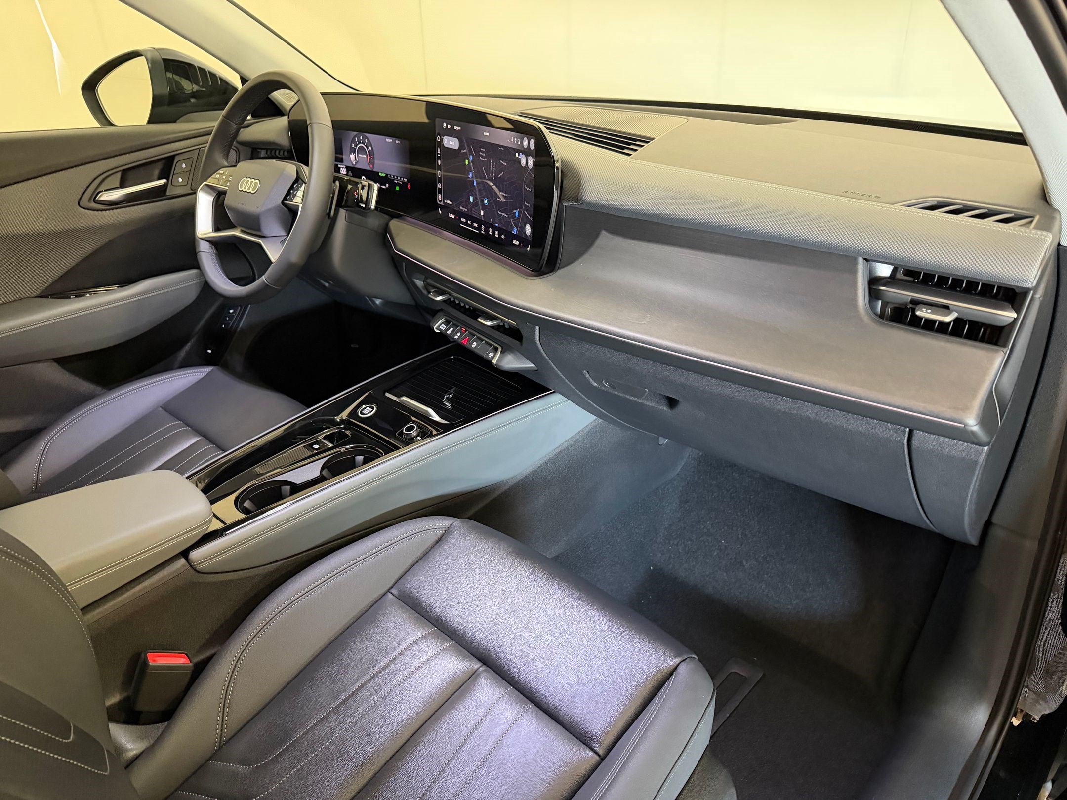 New 2026 Audi Q3 quattro 2.0T AWD/4WD image 31