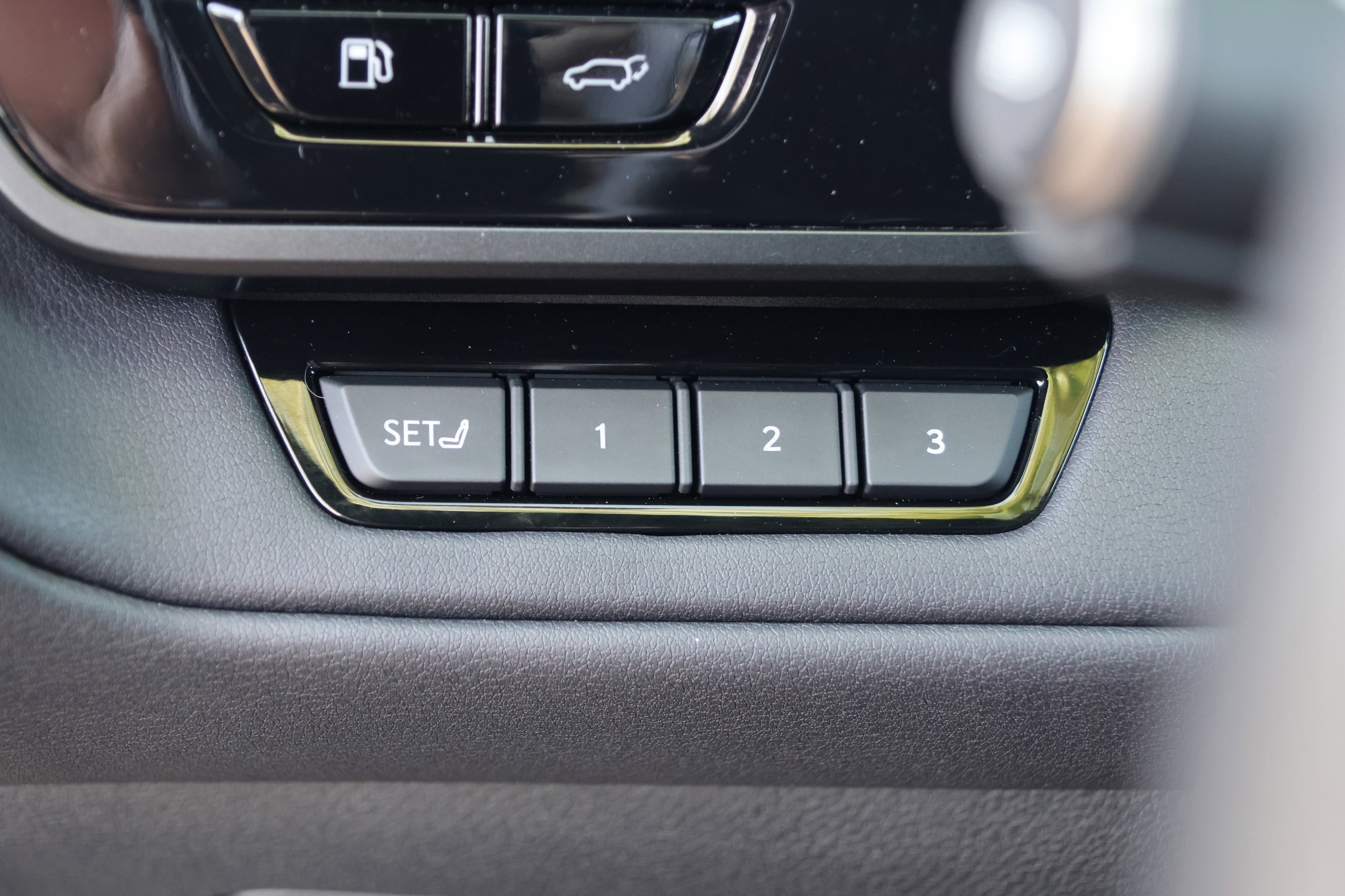 Certified 2024 Lexus TX 350 FWD w/ Captains Chair Package image 15