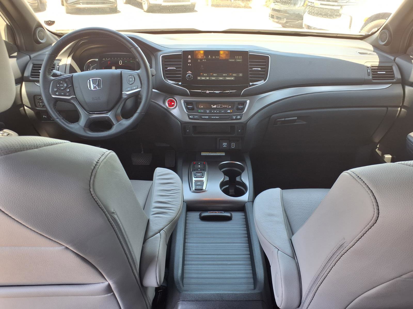 Used 2023 Honda Passport EX-L image 16