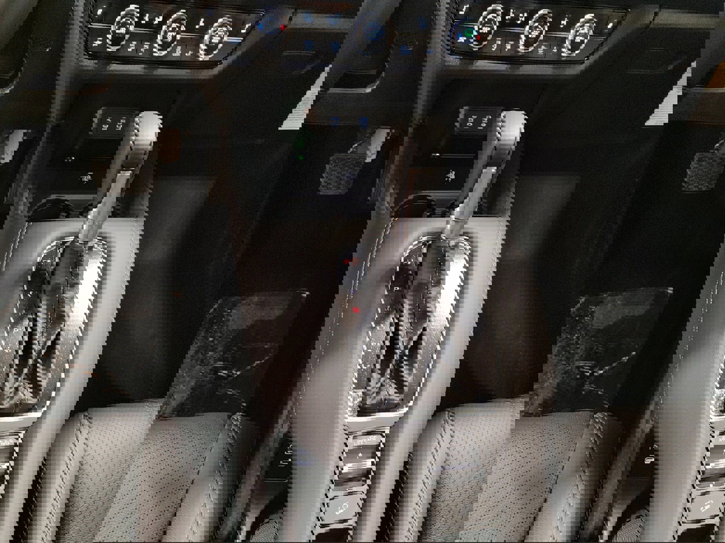 New 2026 Honda HR-V EX-L image 8