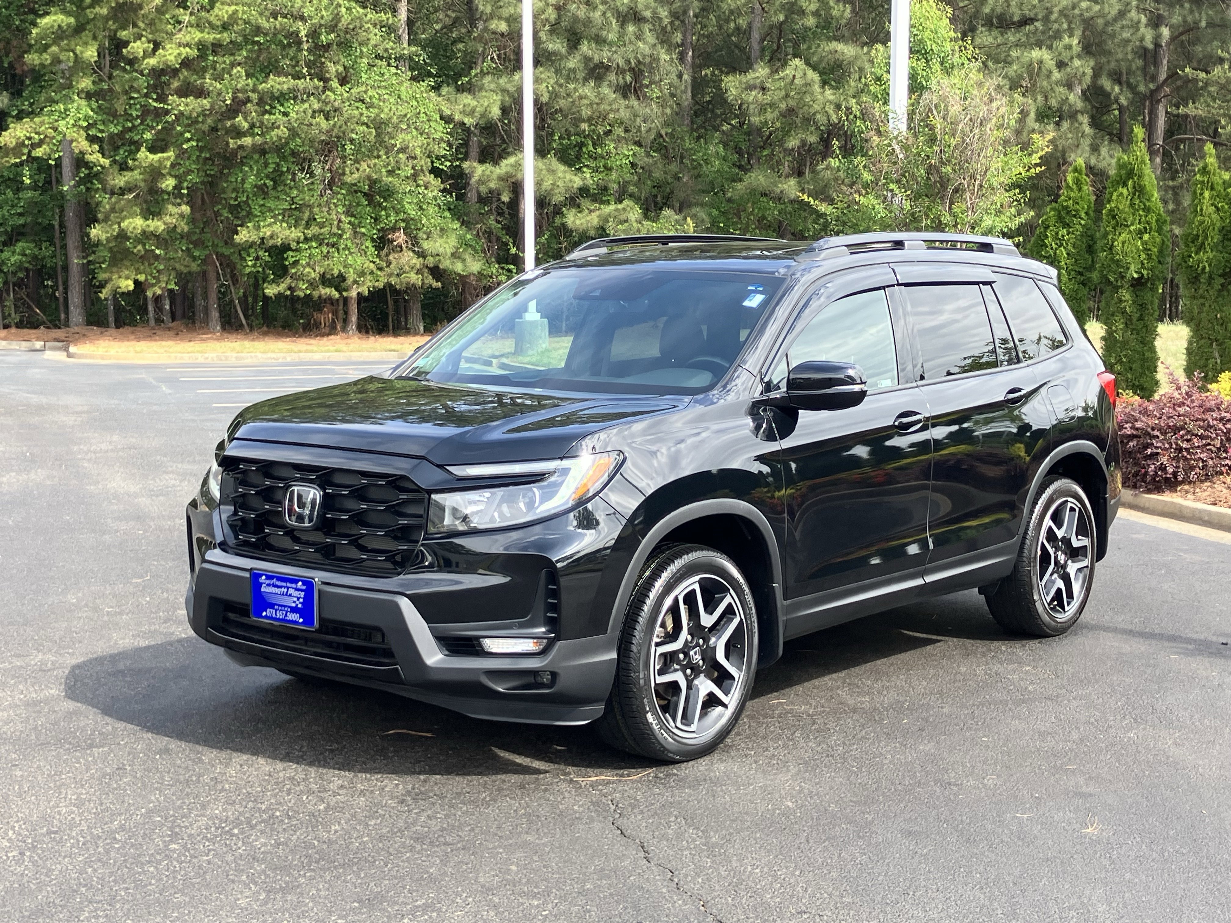 Used 2023 Honda Passport Elite image 6