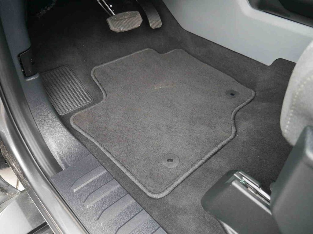 Used 2026 Ford F350 XLT image 36