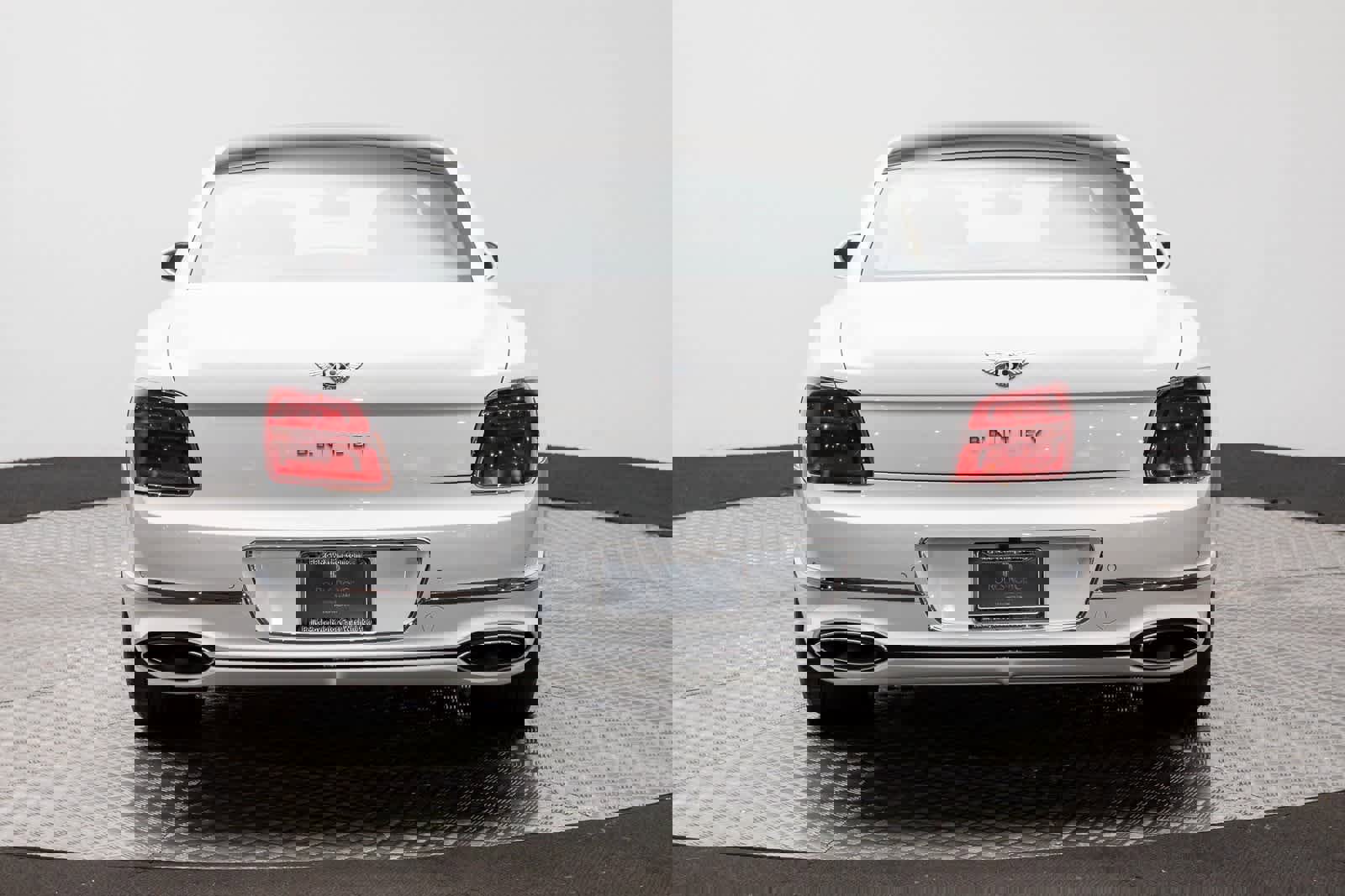 Used 2023 Bentley Flying Spur W12 image 5