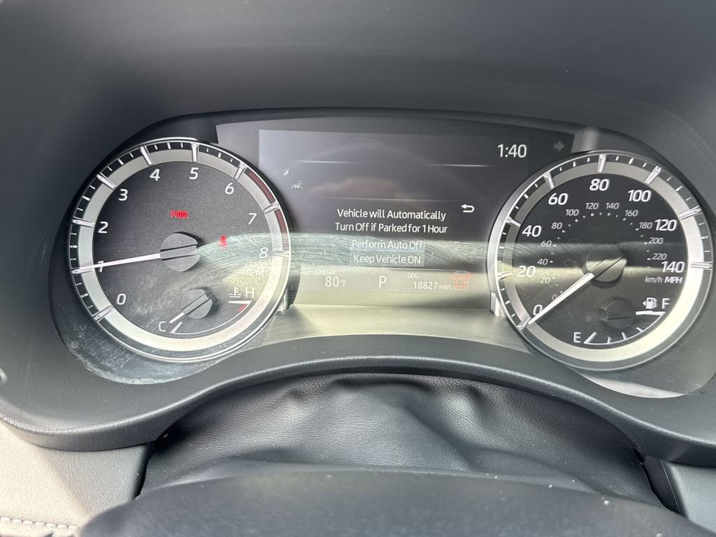 Used 2025 Toyota Highlander XLE AWD/4WD image 22