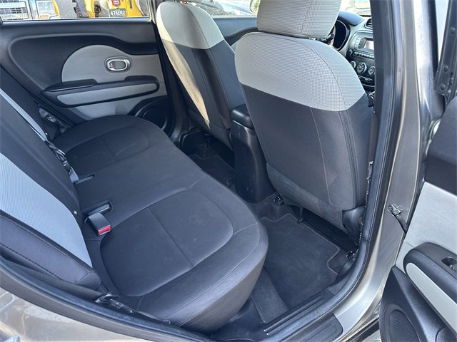 Used 2016 Kia Soul image 17
