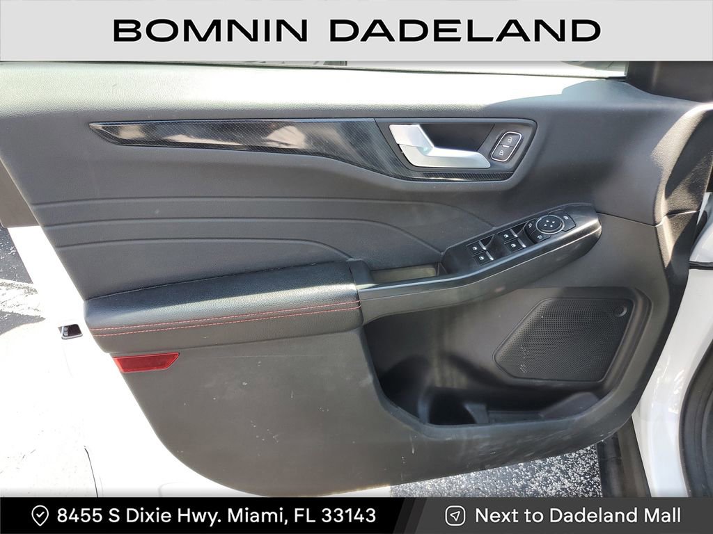 Used 2023 Ford Escape ST-Line w/ Tech Pack #1 image 15